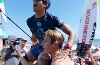 Kanoa Igarashi wearing G-Shock at Vans U.S. Open of Surfing 2018