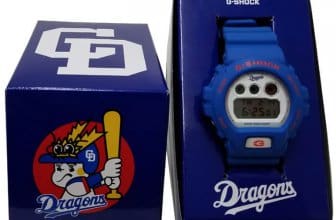 Chunichi Dragons x G-Shock DW-6900 Box