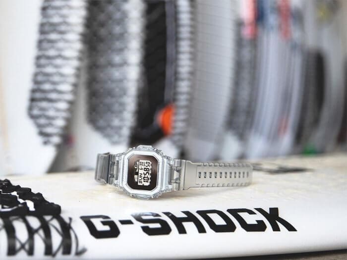 Kanoa Igarashi x G-Shock G-LIDE GLX-5600KI-7 with Surfboard