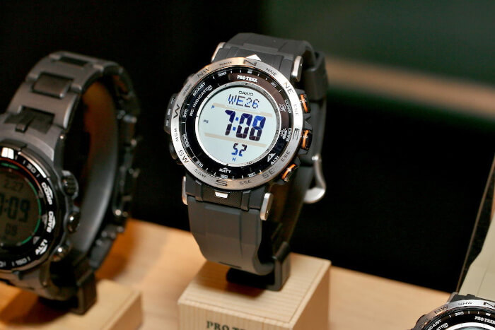 Pro Trek PRW-30 Series with STN LCD: Smaller than PRW-3000