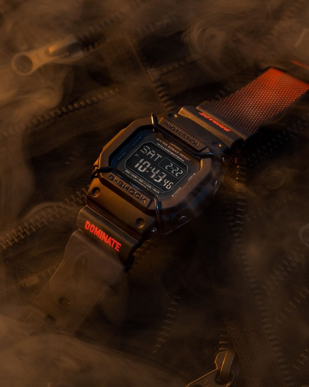 G-SHOCK  DW-D5600P