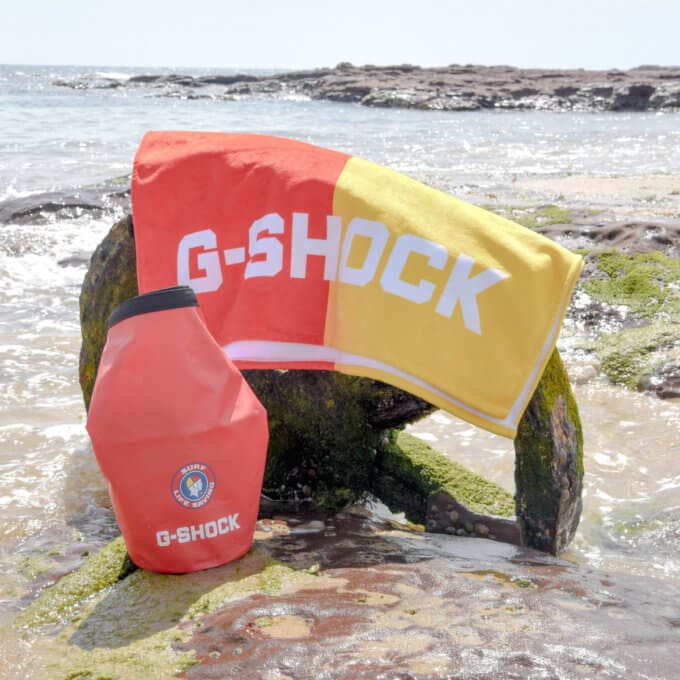 Surf Life Saving Australia (SLSA) x G-Shock GLX5600SLSVIP with Dry Bag and Towel