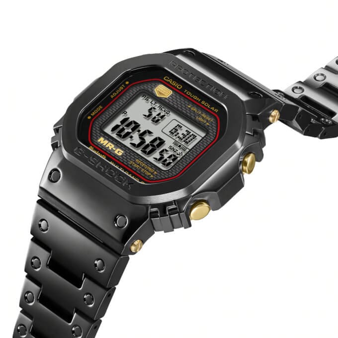 G-SHOCK MRG-B5000B-1 Angle