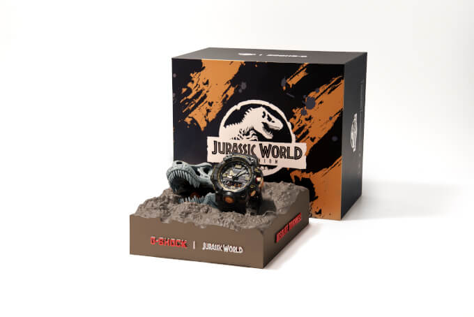 Jurassic World x G-Shock GWG-1000GB-1APRJ Display Stand and Box