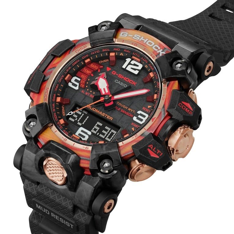 G-Shock Mudmaster GWG-2040FR-1A Angle