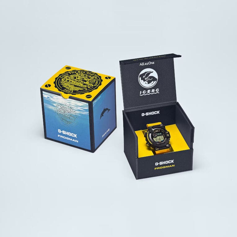 G-Shock Frogman GW-8200K-9JR Box