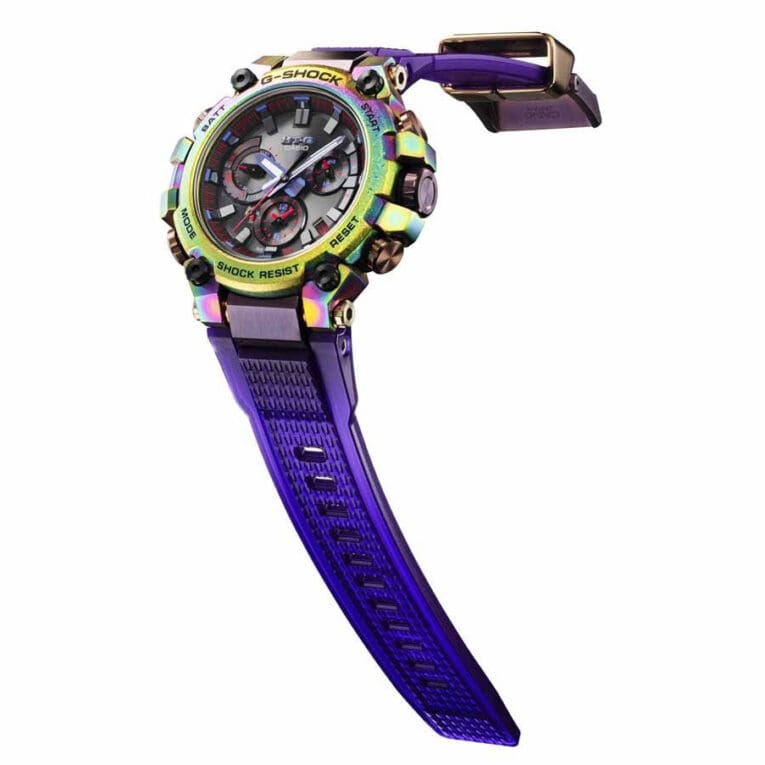 G-Shock MTG-B3000PRB-1A Angle