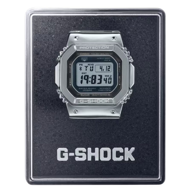 Casio Japan is giving away a GMW-B5000-inspired pin with select G-Shock purchase