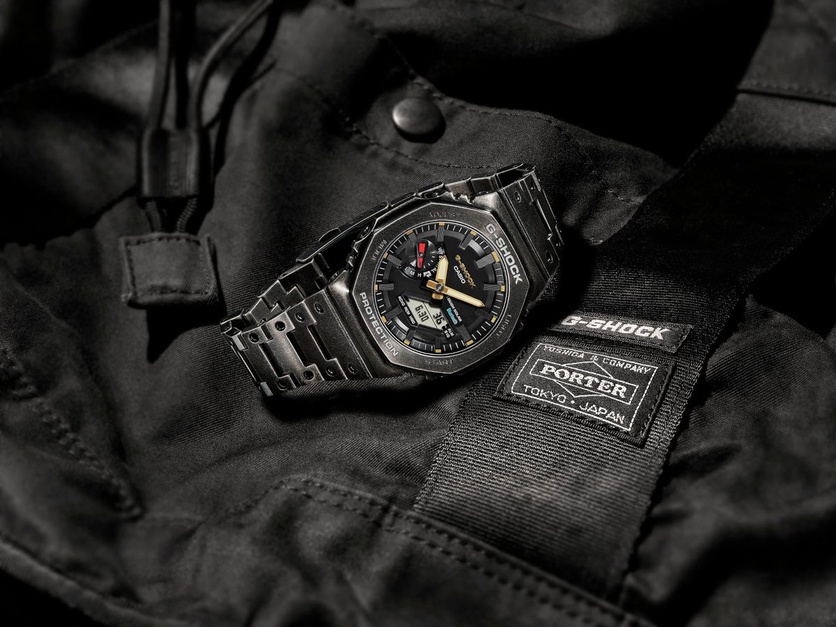 Full metal G-Shock GM-B2100VF-1A is a Porter collaboration with