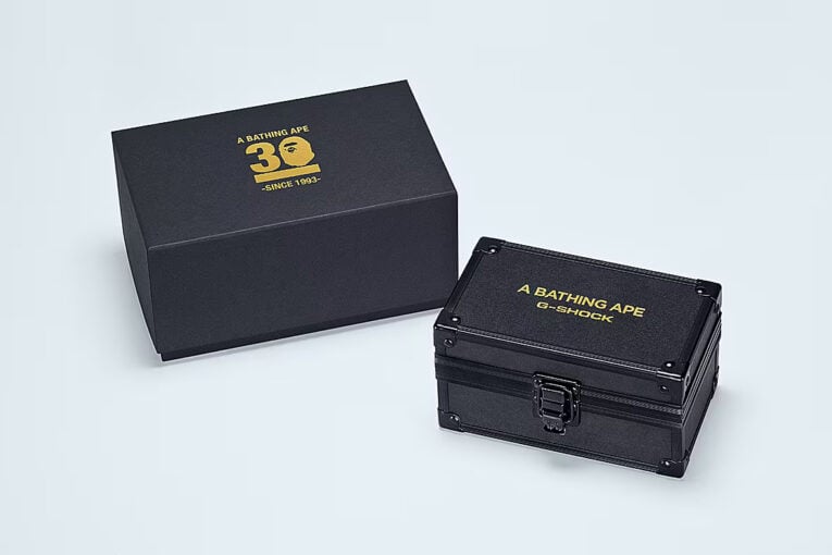 GM-6900BAPE-1 Case and Box