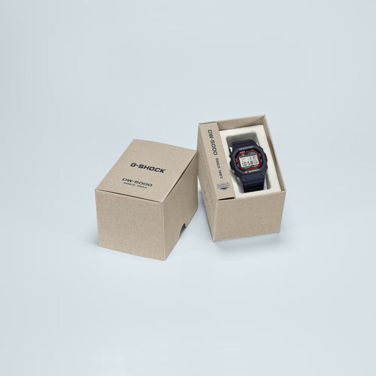 G-Shock DW-5000R-1A Box