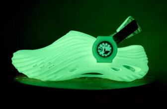 Glow-In-The-Dark Echo Wave Clog x G-Shock GA2100CROCS25-7 Bundle