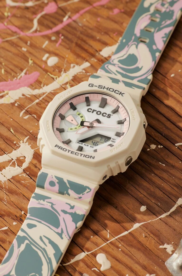 Crocs x G-Shock GA2100CROCS25-7 Angle