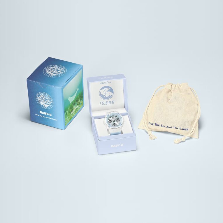 Baby-G BGA-2800K-7A Box