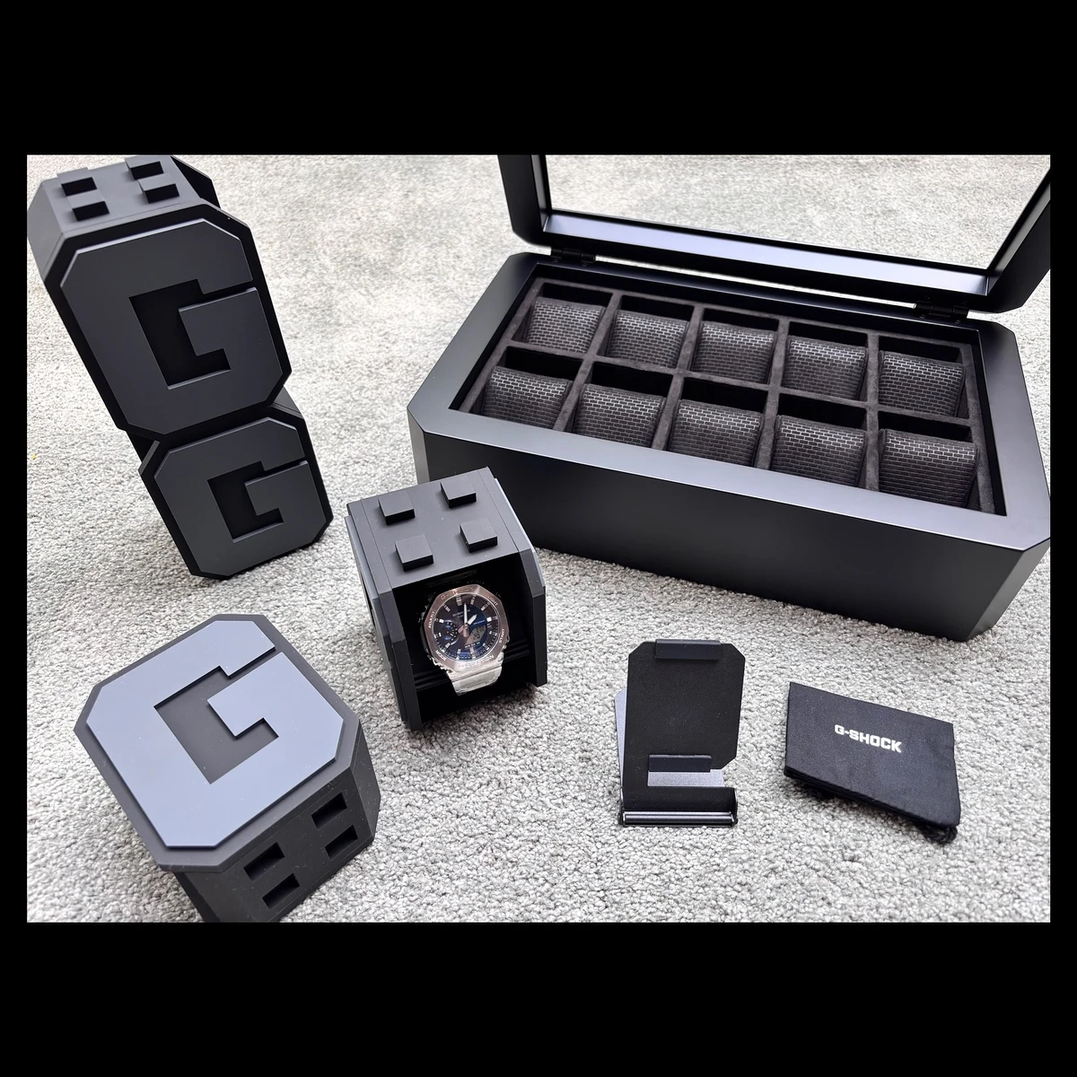 G-Shock Singapore and Taiwan release new watch stands and display