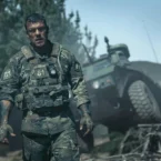 Alan Ritchson wears a G-Shock Mudman watch in War Machine Alan Ritchson wearing G-Shock watch in War Machine