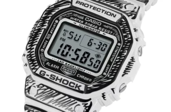 G-Shock DW-5600JV-7 Angle