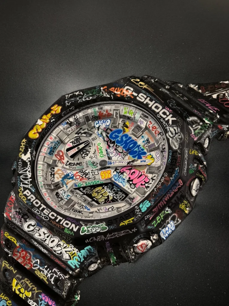 Onemizer x G-Shock GA-2100 painting in GraffitiART magazine
