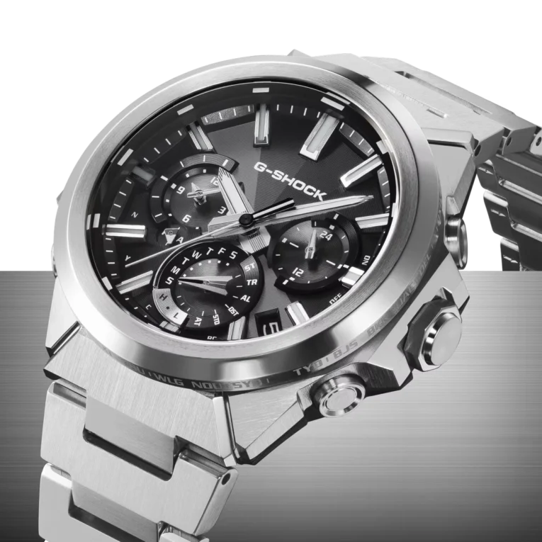 G-SHOCK GST-W1000D ANGLE