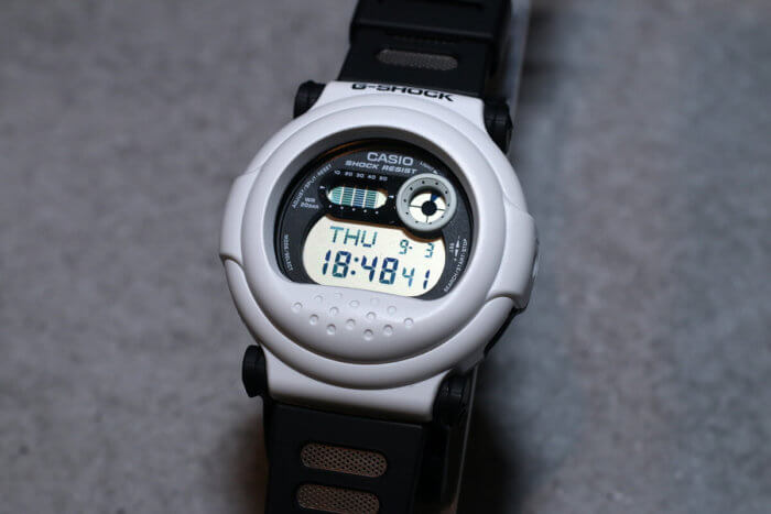 G-Shock G-001BW-7JF White and Black Series