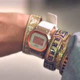 Gwen Stefani wears G-Shock watch in “Slow Clap” music video